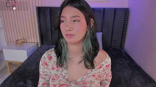 Yazmin rouse online show from 03/04/25, 12:12