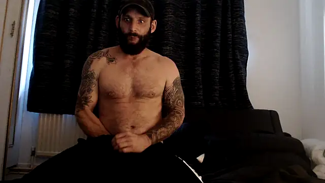 Snapshot of AnodicDemotic chatting on 10/15/25, 01:55 AnodicDemotic online show from 10/15/25, 01:55