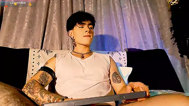 Mathew stardust online show from 10/10/25, 12:20