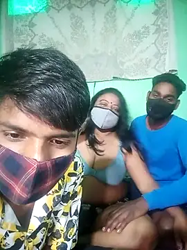 Snapshot of Group_Of_Lust chatting on 11/25/25, 07:41 Group Of Lust online show from 11/25/25, 07:41