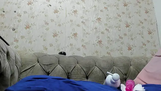 Snapshot of fer_dz chatting on 01/14/25, 12:03 fer dz online show from 01/14/25, 12:03