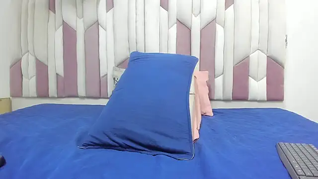 Snapshot of fer_dz chatting on 02/10/25, 11:57 fer dz online show from 02/10/25, 11:57