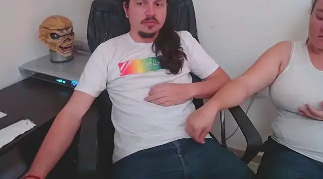 webothtwo online show from 12/05/24, 03:28