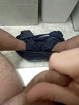 user 662 online show from 02/23/25, 05:34