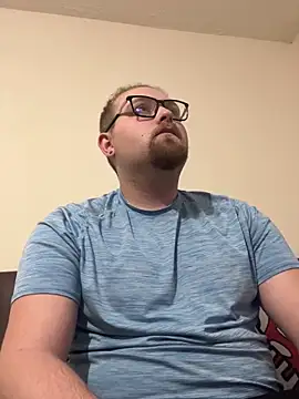 Snapshot of chubbydadb0d chatting on 01/16/25, 07:31 chubbydadb0d online show from 01/16/25, 07:31