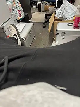 Snapshot of chubbydadb0d chatting on 11/21/25, 10:58 chubbydadb0d online show from 11/21/25, 10:58