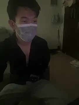 Snapshot of CM100412 chatting on 05/27/26, 10:23 CM100412 online show from 05/27/26, 10:23