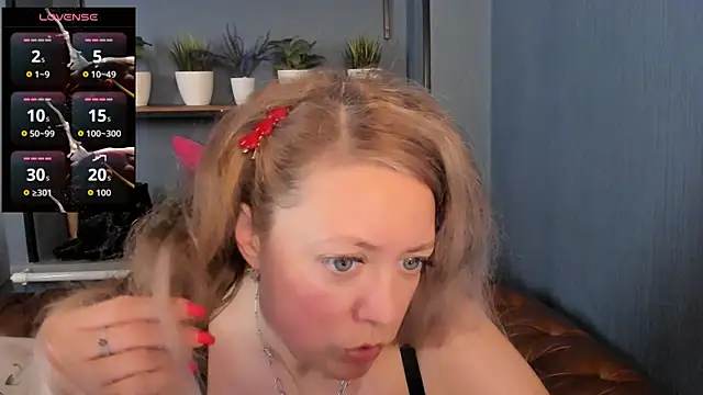JesiaFoxi online show from 07/03/26, 12:33