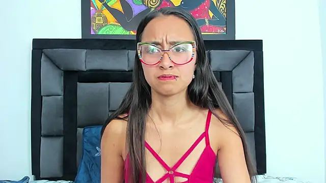 tatiana valencia online show from 01/08/25, 06:20