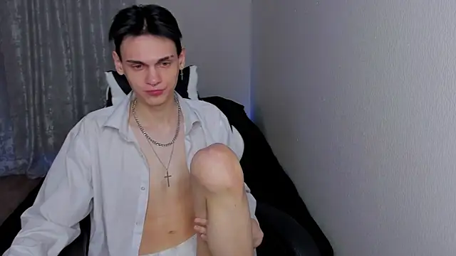 CHERLYBAY online show from 02/16/25, 09:05