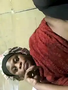 ZIPORA07 online show from 10/02/25, 08:43