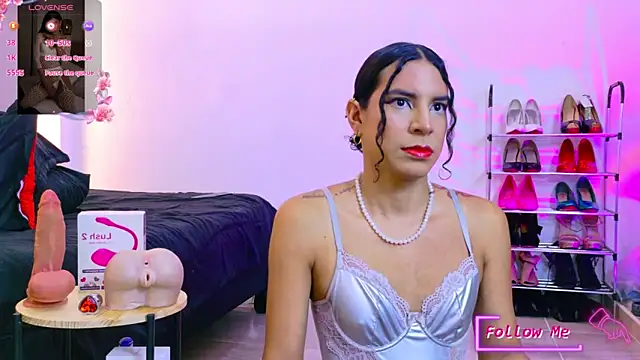 CampbelGinger online show from 11/07/25, 01:38