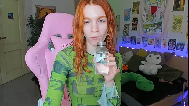 Sunny Elly online show from 03/17/25, 06:07