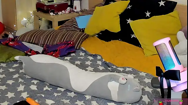 Sunny Elly online show from 03/16/26, 08:35