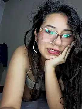 MishuColfer online show from 12/21/25, 02:30