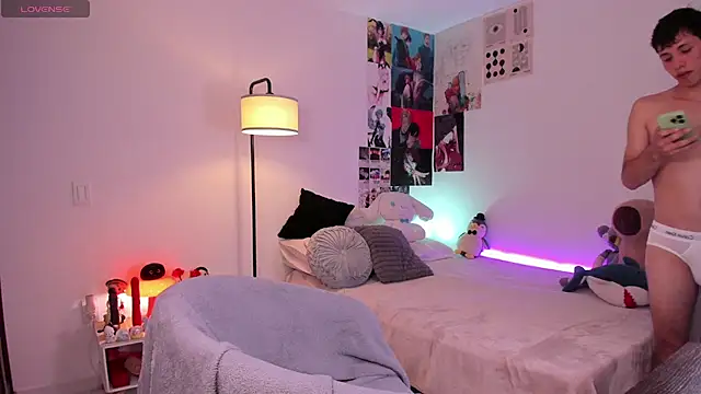 angel bless19 online show from 10/24/25, 10:17