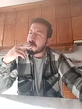 Snapshot of Karizmatikman chatting on 01/02/25, 10:05 Karizmatikman online show from 01/02/25, 10:05