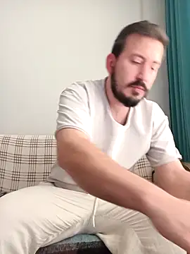 Snapshot of Karizmatikman chatting on 02/14/26, 02:58 Karizmatikman online show from 02/14/26, 02:58