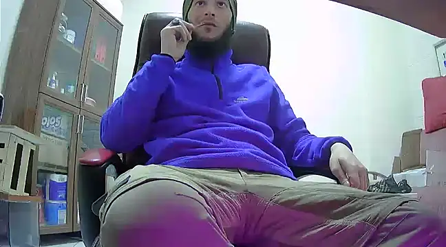 hardbigcock16 online show from 02/14/25, 07:07