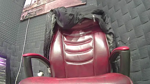 hardbigcock16 online show from 12/01/25, 07:24