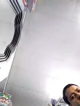 rober245 online show from 01/13/26, 05:51