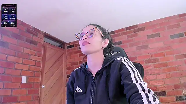 paulinabarnett- online show from 12/27/24, 11:53