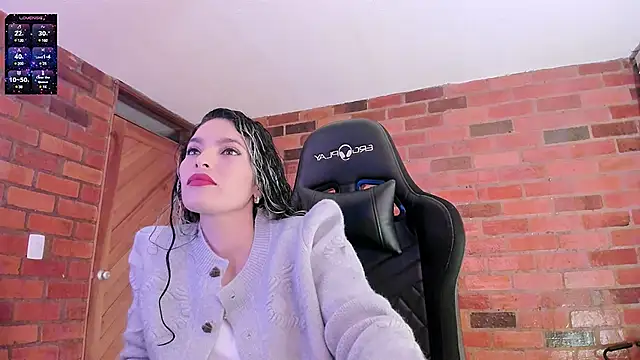 paulinabarnett- online show from 01/01/25, 02:30