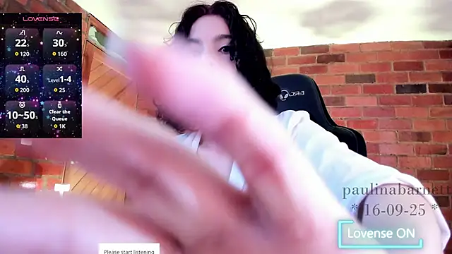 paulinabarnett- online show from 09/17/25, 03:30