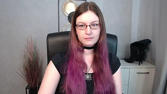 emmaxDelight online show from 03/15/25, 10:46