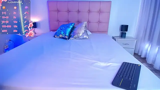 zoe jones13 online show from 02/05/25, 02:59