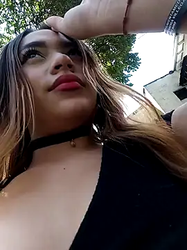 Mia ross16 online show from 01/19/25, 04:46