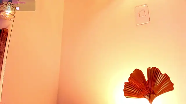 Mia ross16 online show from 02/09/25, 06:58