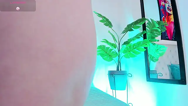 Mia ross16 online show from 02/22/25, 05:02