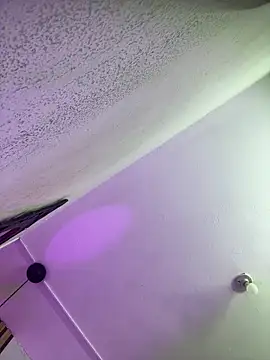 Mia ross16 online show from 12/16/25, 02:44