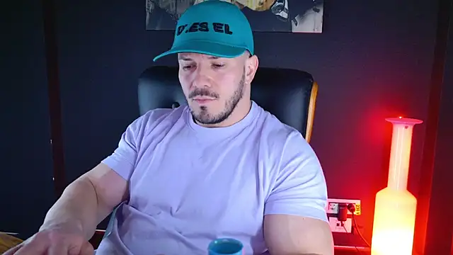 AngeloEric online show from 01/06/25, 04:02