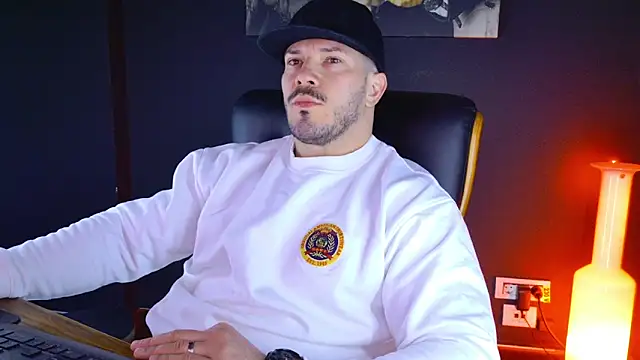 AngeloEric online show from 01/17/25, 05:32