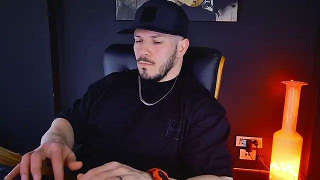 AngeloEric online show from 02/04/25, 11:27