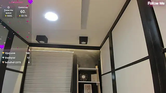 lilithTeen1  online show from 02/09/25, 06:33