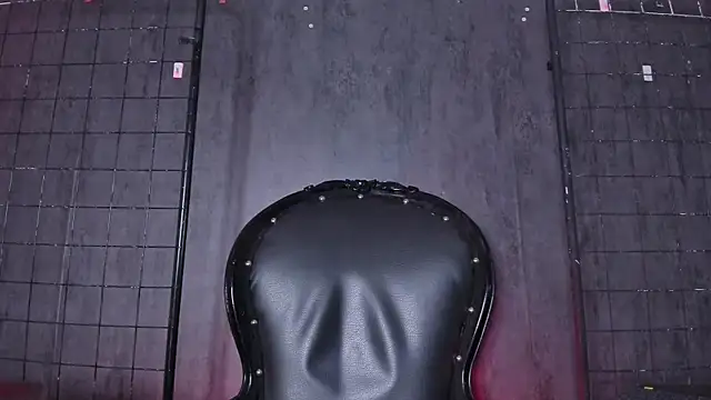 Carolina Arias online show from 10/29/25, 08:10