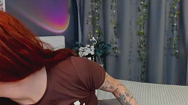  Jenny Miller  online show from 05/06/26, 03:46