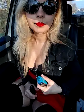 allinqueen online show from 02/06/25, 07:56