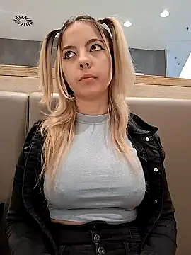 allinqueen online show from 02/24/25, 08:38