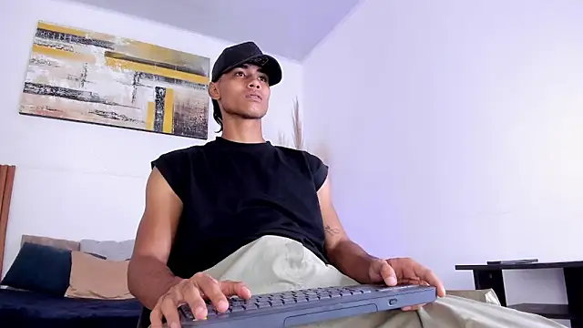 zander 2120 online show from 11/15/25, 01:29