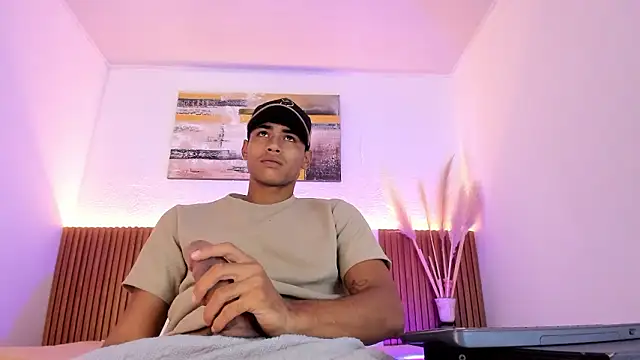 zander 2120 online show from 03/30/26, 01:01