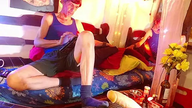 laye19 online show from 02/13/26, 04:41