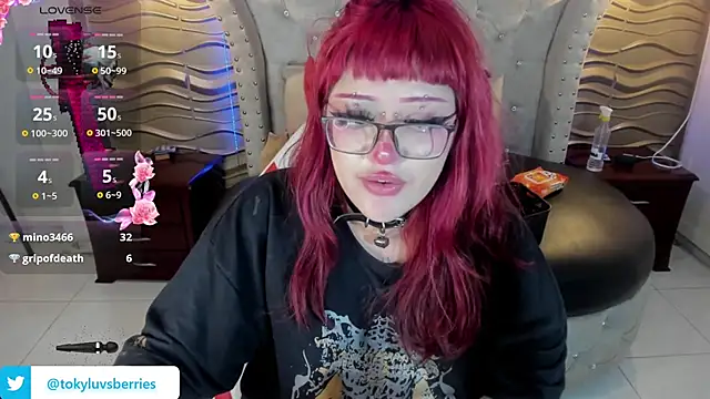 toky doll online show from 01/07/25, 11:14