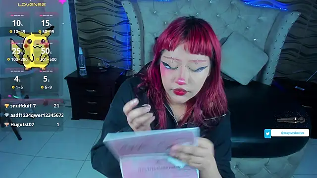 toky doll online show from 02/20/25, 01:25