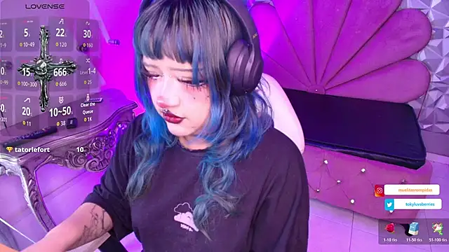 toky doll online show from 11/19/25, 08:53