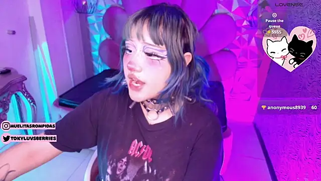 toky doll online show from 12/18/25, 05:13