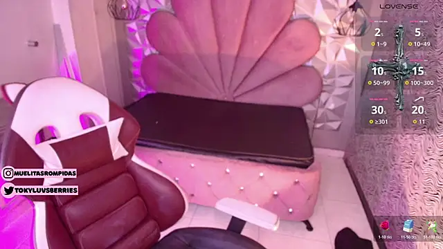 toky doll online show from 12/23/25, 05:05